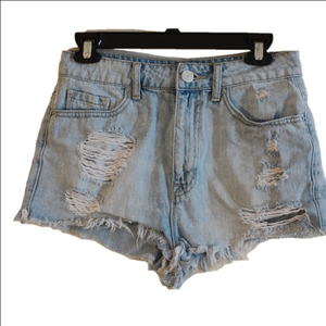 BDG distressed super high rise cheeky denim shorts. Size 28.. Super cute fit .